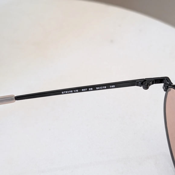 Rebecca Minkoff Stevie Sunglasses - Picture 7 of 9